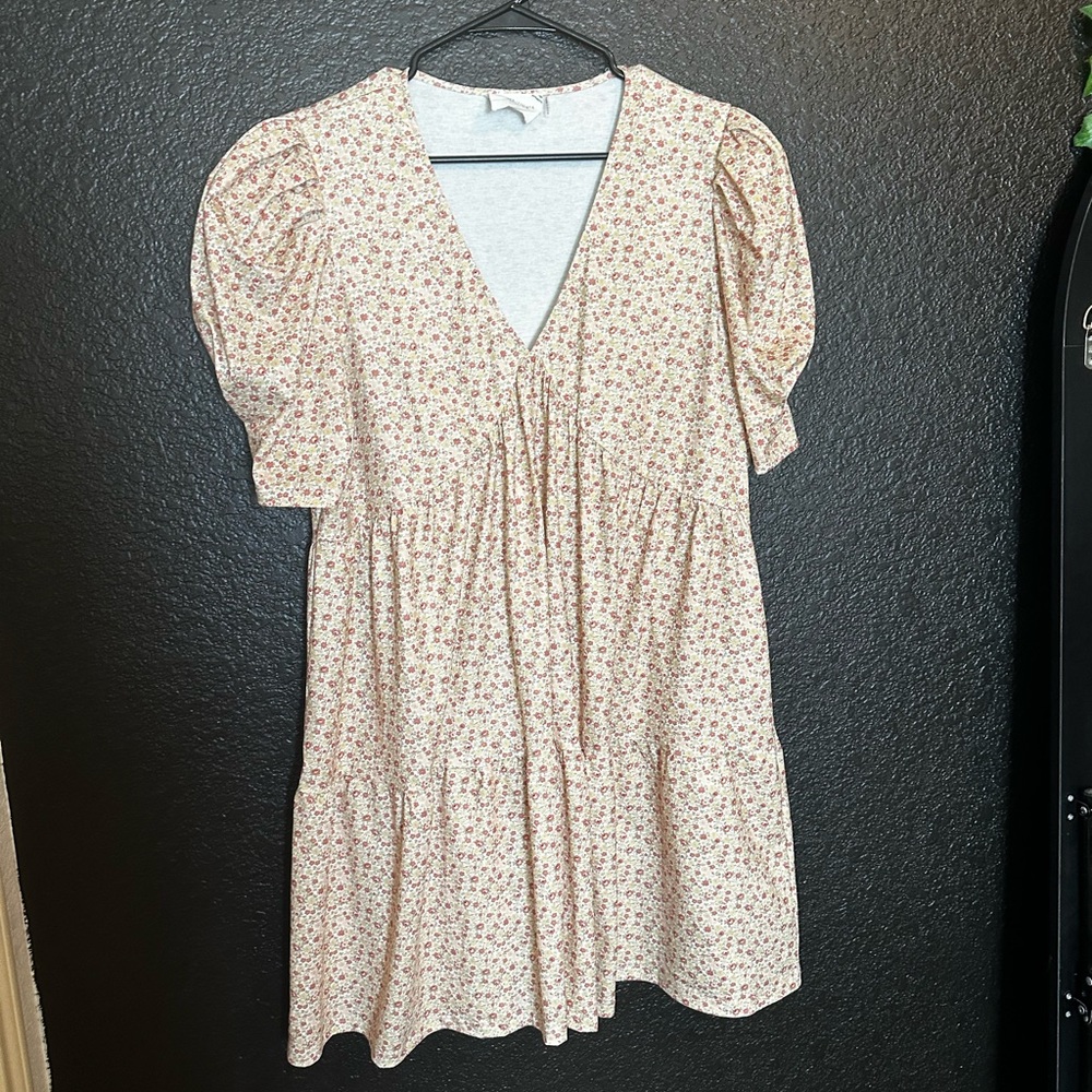 Hyacinth House Tuckernuck Floral Follie Puff Sleeve Tiered Mini Dress size L - Picture 7 of 10